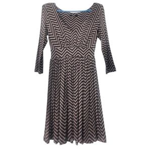 Tart Chevron Stretch Dress V Neck Size XS